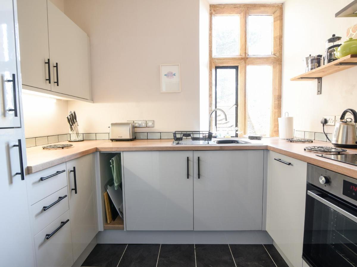3 Coram Tower Apartment Lyme Regis Bagian luar foto